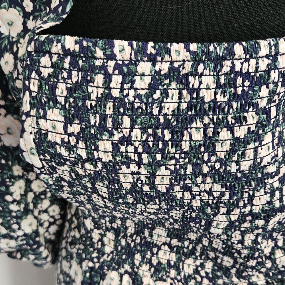 Old Navy Cutout Smocked Back Maxi Shift Dress With Slit Plus Size 4X - Picture 7 of 12